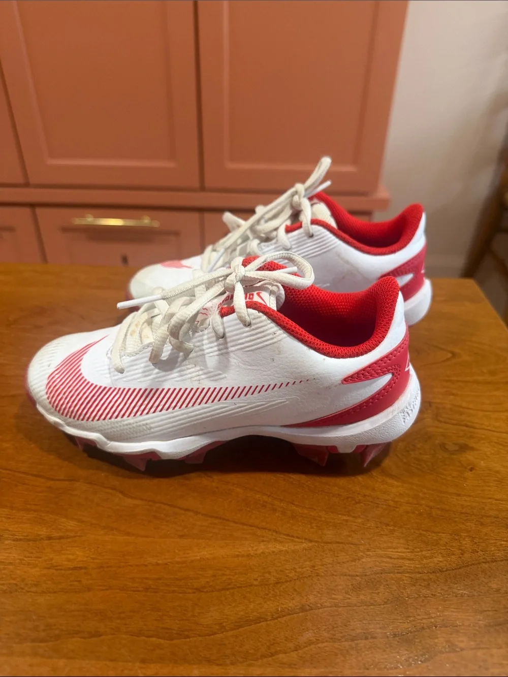 Nike Kids White and Red Athletic Cleats
